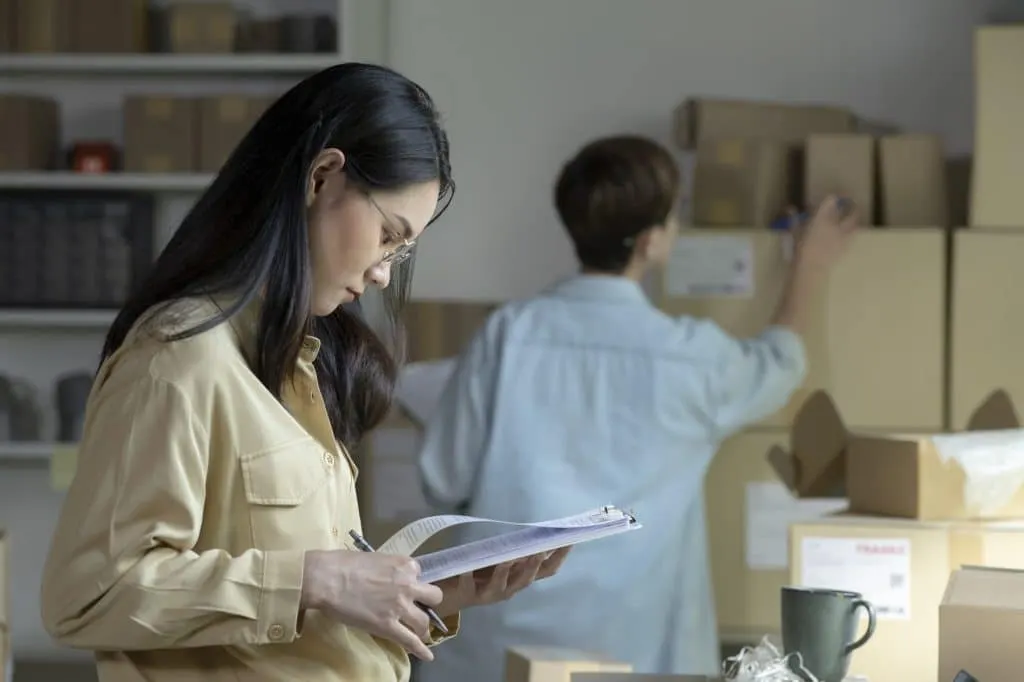 Découvrez comment le commerce électronique change complètement notre façon de consommer ! Les révolutions du shopping en ligne vous surprendront !