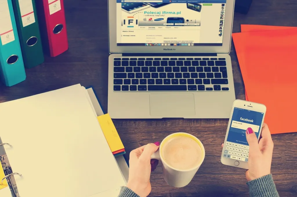 Conheça a economia social, um modelo que valoriza iniciativas comunitárias e solidárias. Aprenda como essa abordagem contribui para a criação de empregos sustentáveis, inclusão social e desenvolvimento local, ao mesmo tempo em que coloca as pessoas no centro da economia.