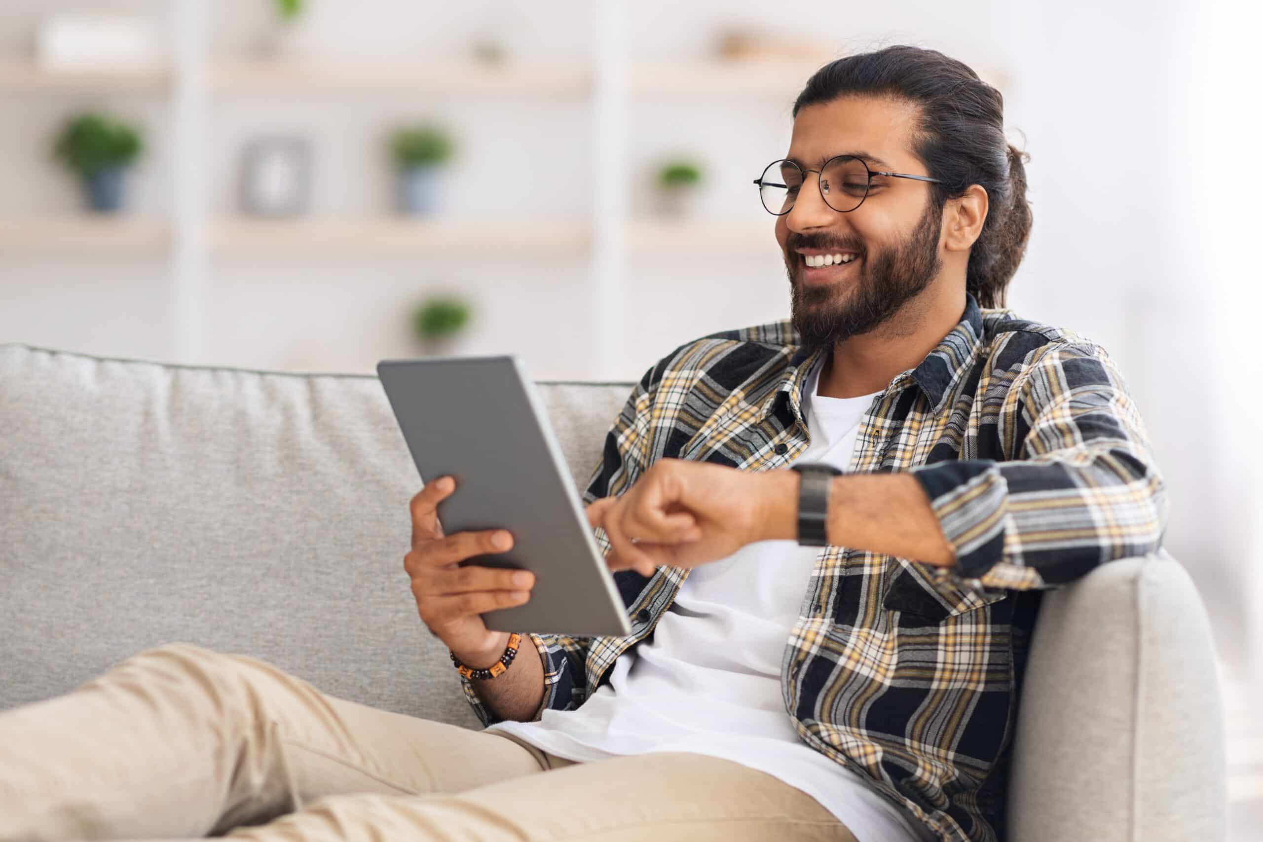 Nómadas digitales: ¡Sumérjase en su fascinante y revolucionario estilo de vida!