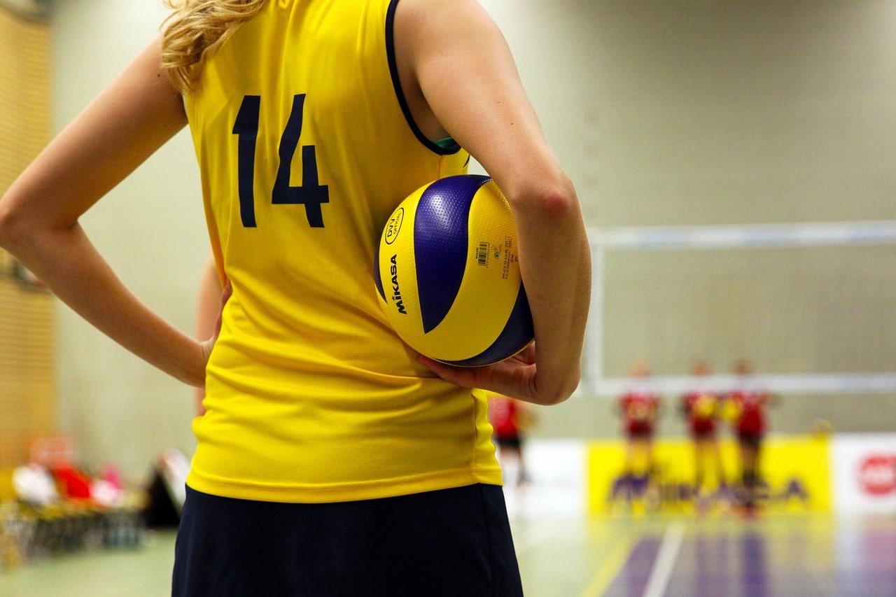 Sporun heyecan dolu dünyasını keşfedin! İster futbol, ​​ister basketbol, ​​ister tenis veya dövüş sanatları hayranı olun; performansınızı geliştirmek için en son haberleri, önemli olayları ve ipuçlarını keşfedin. Tutkululardan oluşan bir topluluğa katılın ve tutkunuzu her gün yaşayın.